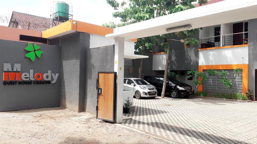 Melody Guest House Cilegon Exterior photo